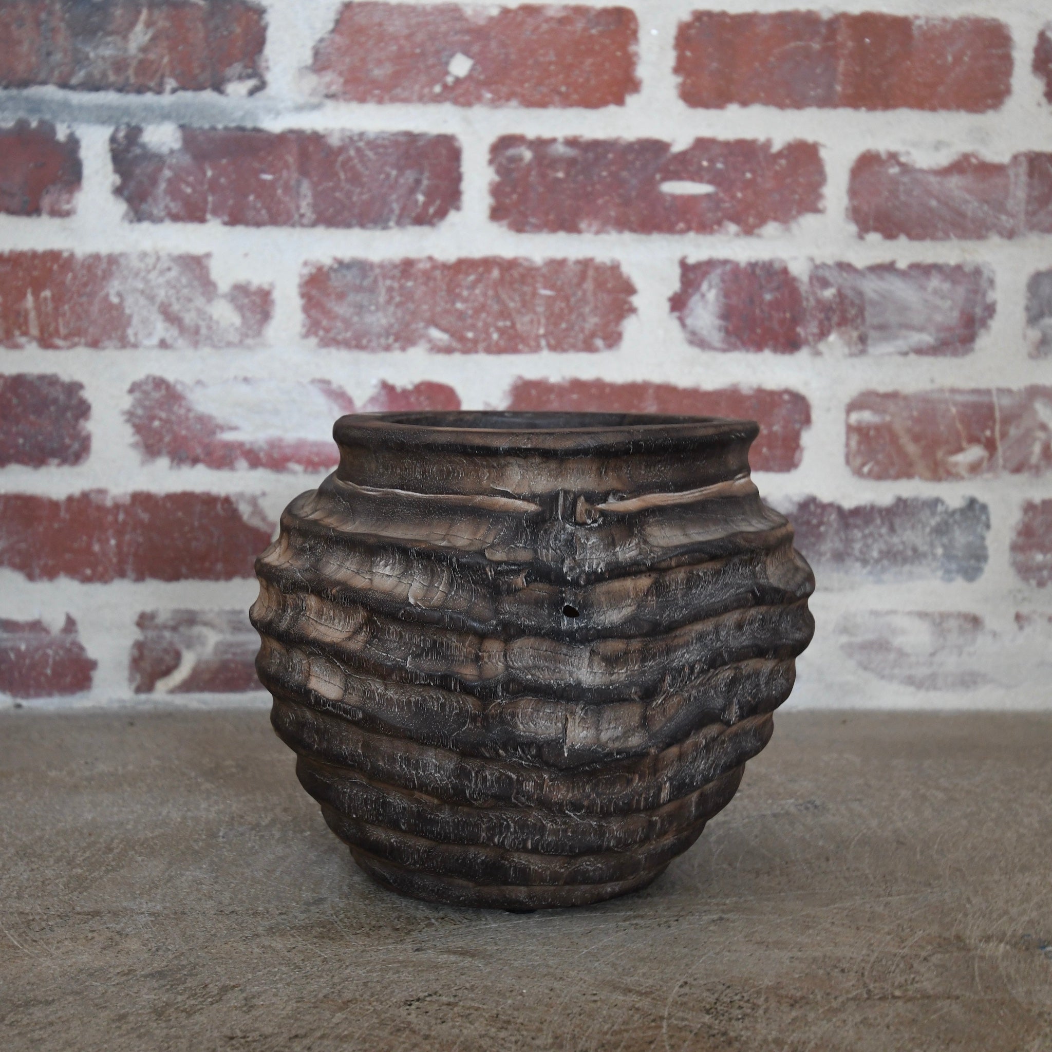 smokey black grooved teak bowl.