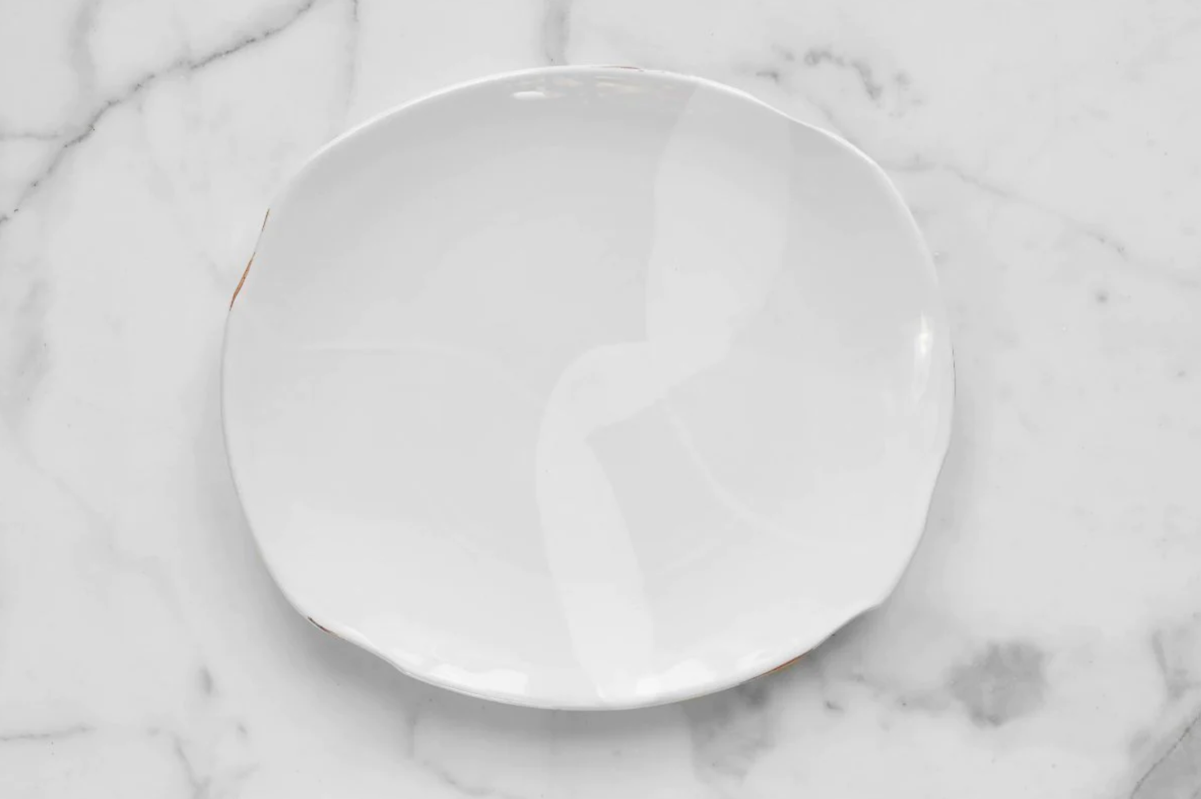 Exposed Edge Organic Dinner Plate Large | Natural Elegance | Eco-Friendly Exposed Edge Dinner Plate Large - Shoppe Details and Design
