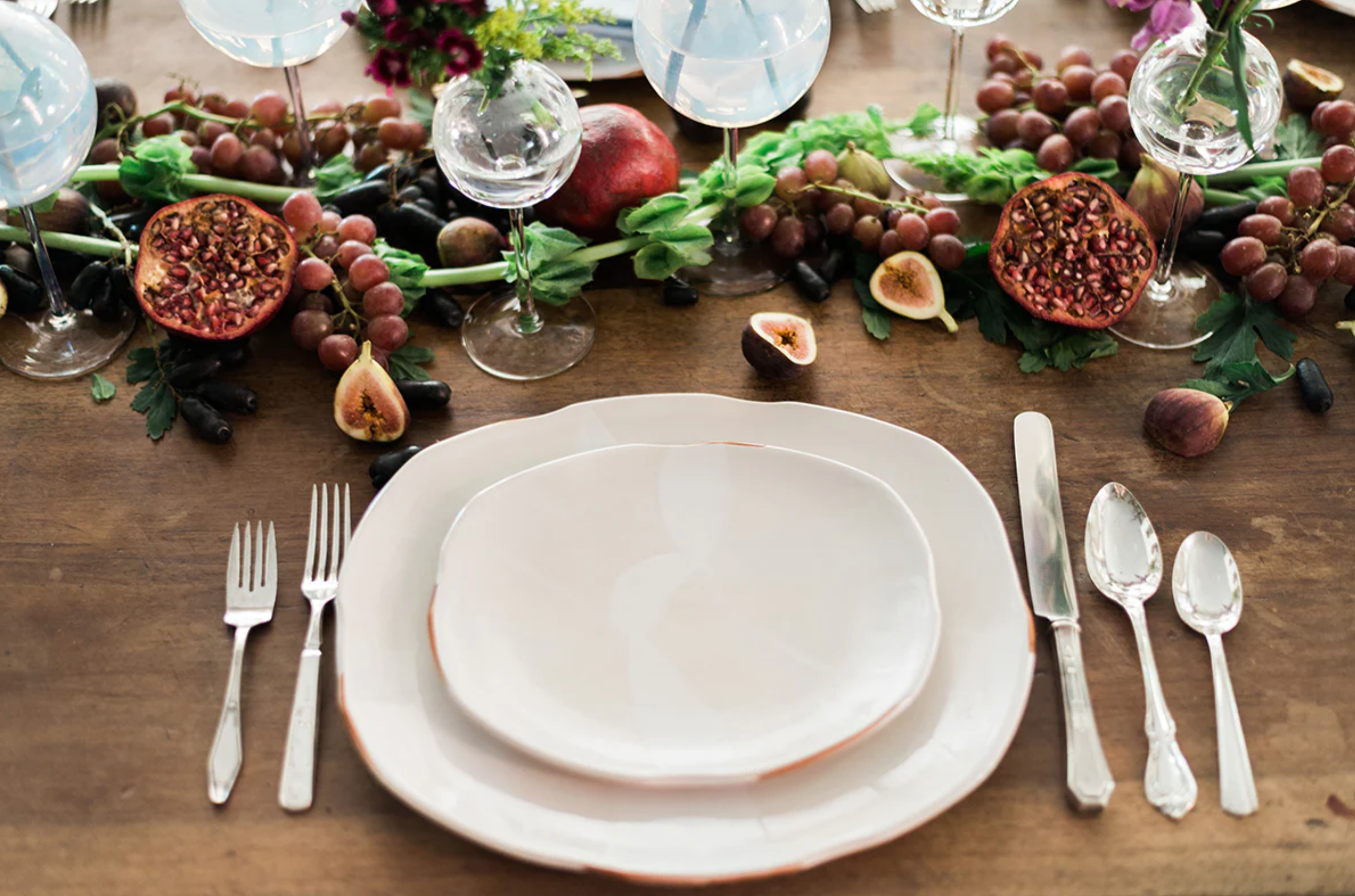 Exposed Edge Organic Dinner Plate Large | Natural Elegance | Eco-Friendly Exposed Edge Dinner Plate Large - Shoppe Details and Design