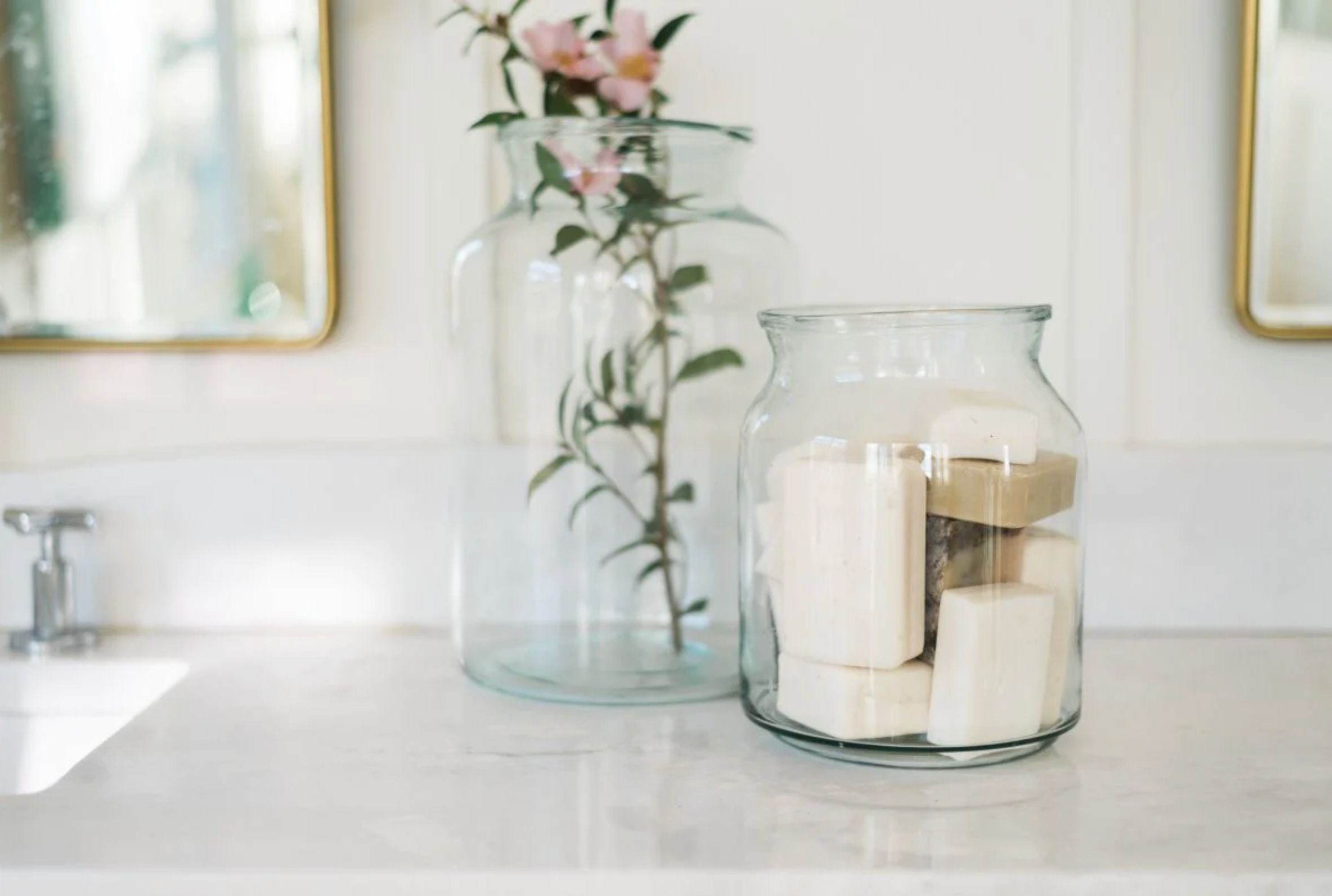 EtuHome clear glass Mason jar, 5L size, made from recycled European glass with vintage green-blue tint and natural imperfections, perfect decorative accent.