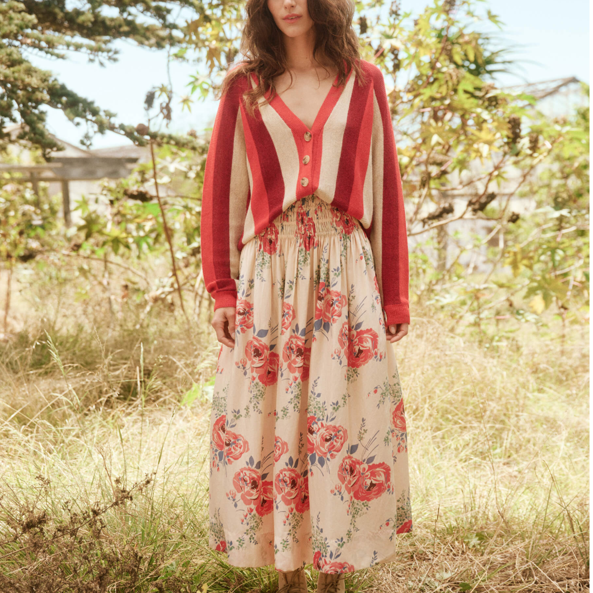 the great viola silk skirt in echo rosa print.