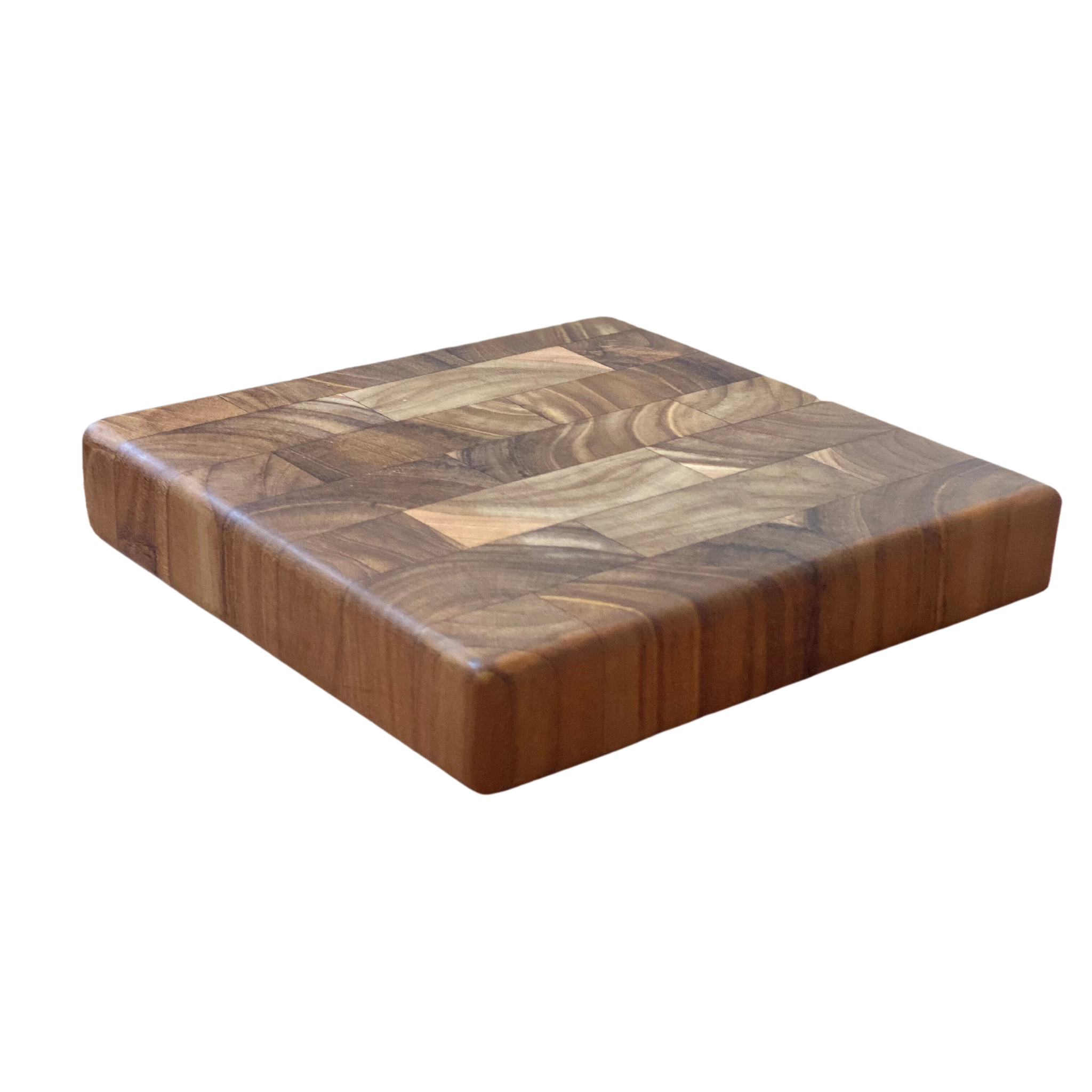 Teak Grain Chopping Block - Shoppe Details and Design