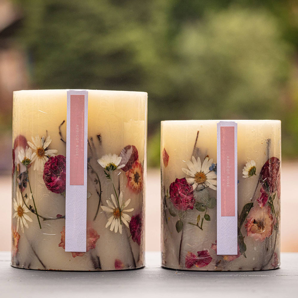 Rosy Rings Apricot Rose Round Botanical Candle