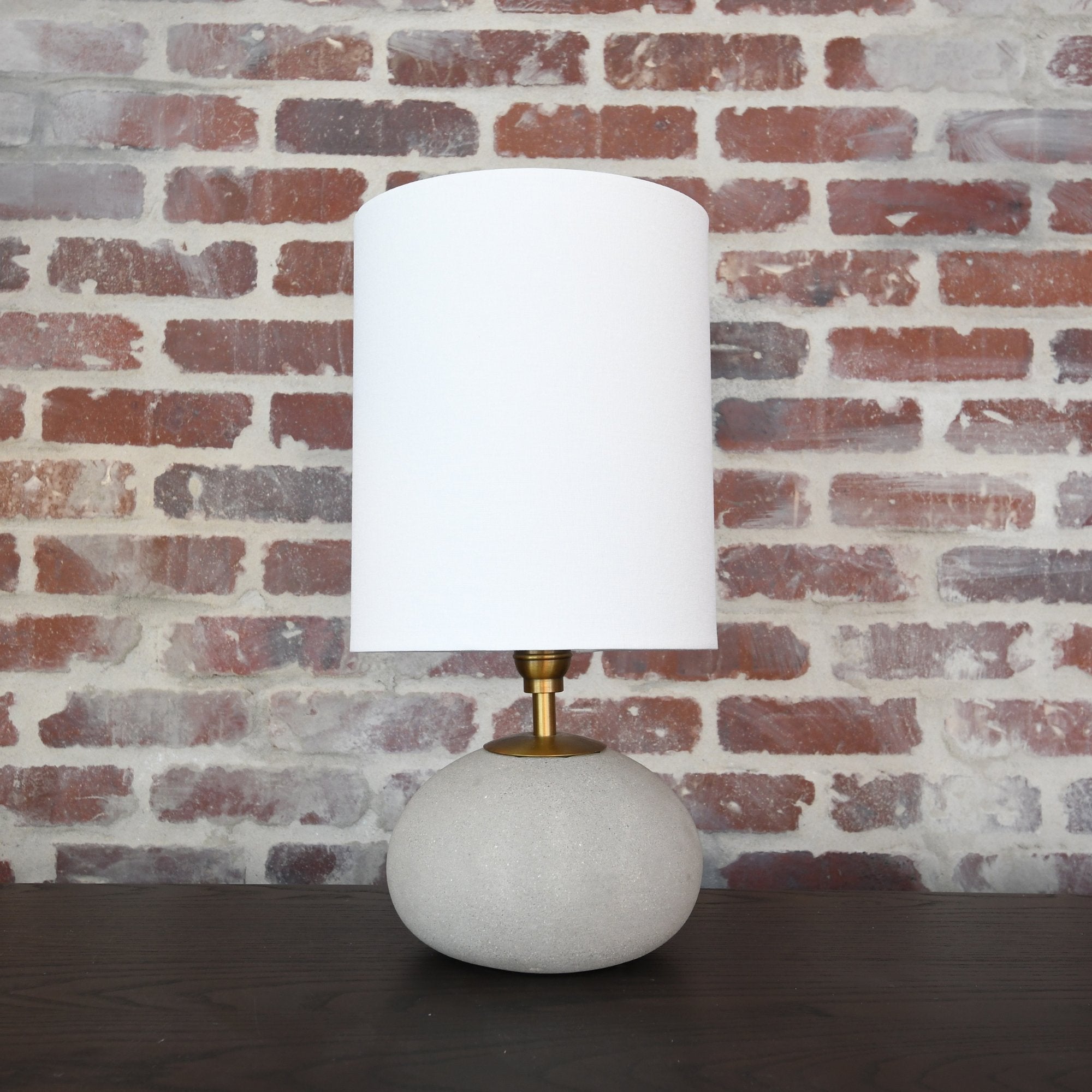 Concrete Mini Orb Lamp – Modern industrial design