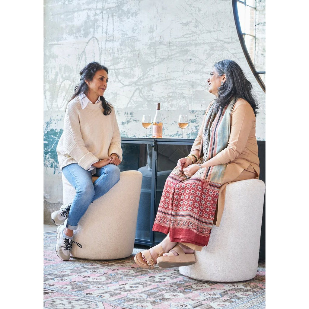 Luxurious Polly Swivel Counter Stool in Blush Pink Leather