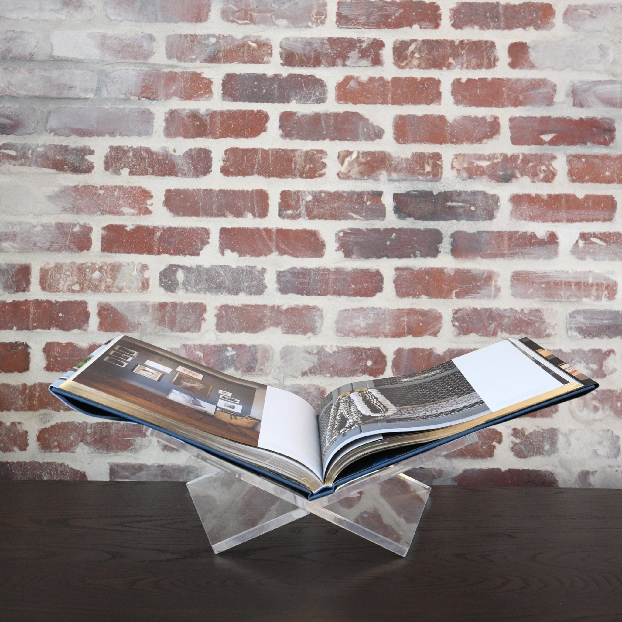 Premium Acrylic Bookstand for Elegant Book Display.