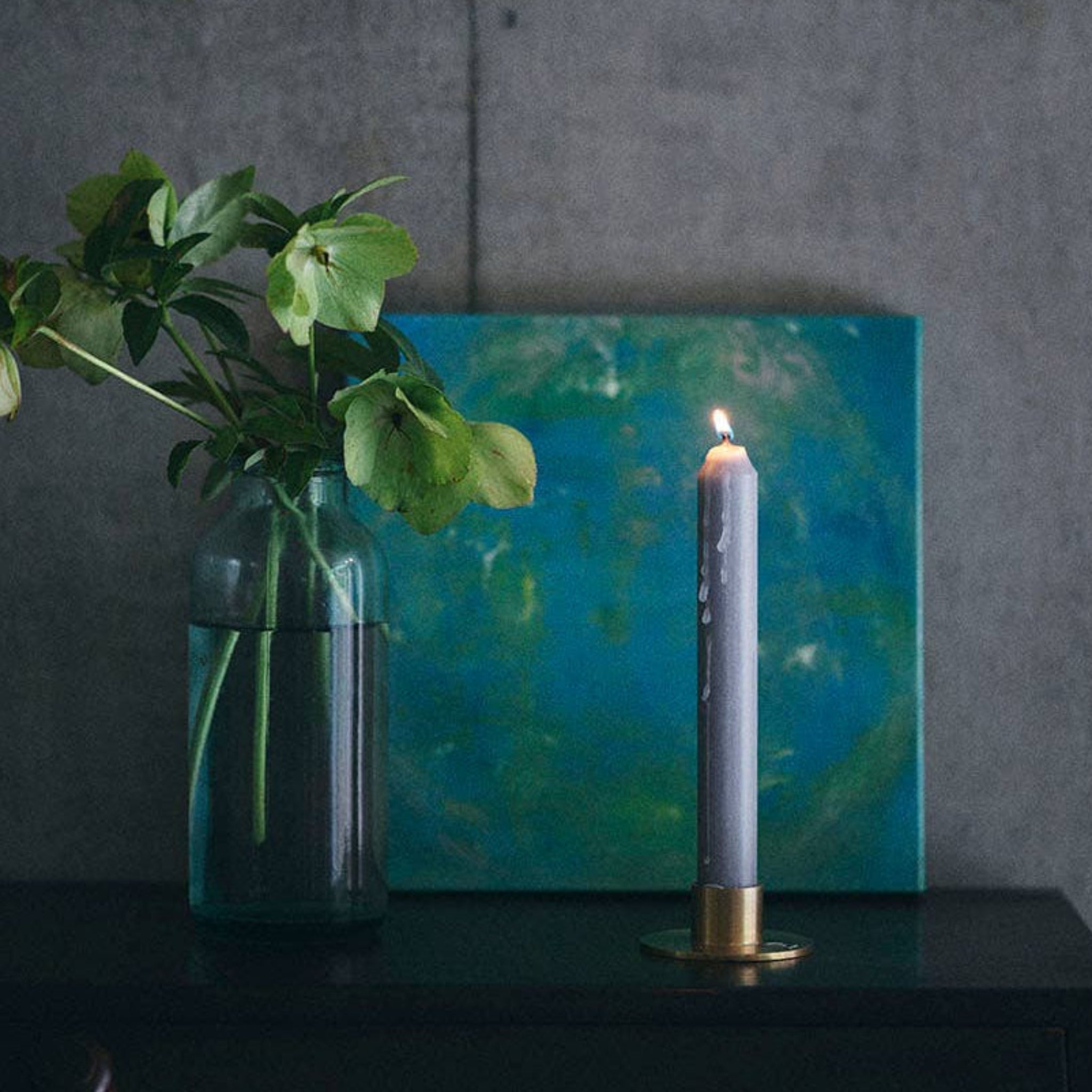 brass taper candle holder round base.