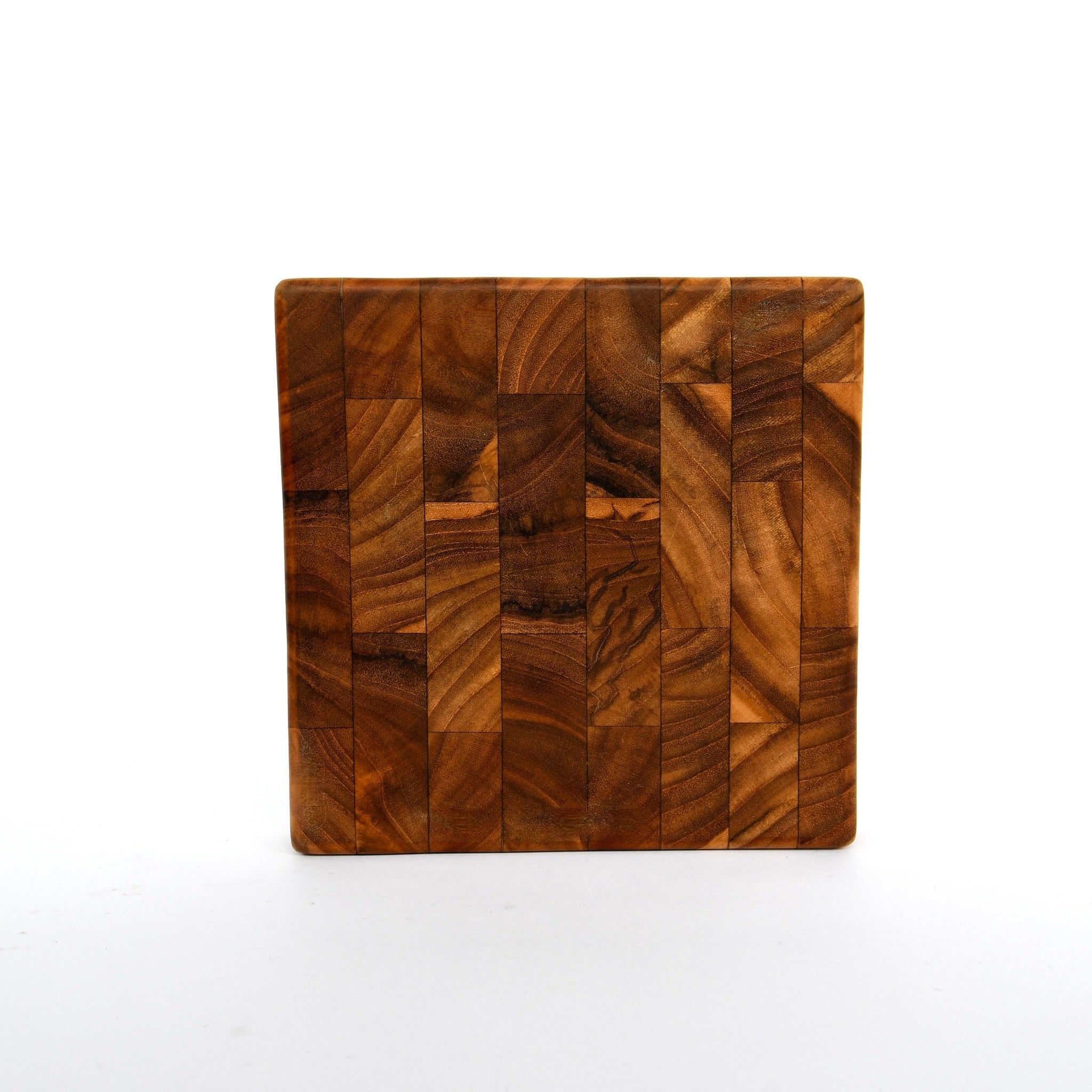 Teak Grain Chopping Block - Shoppe Details and Design