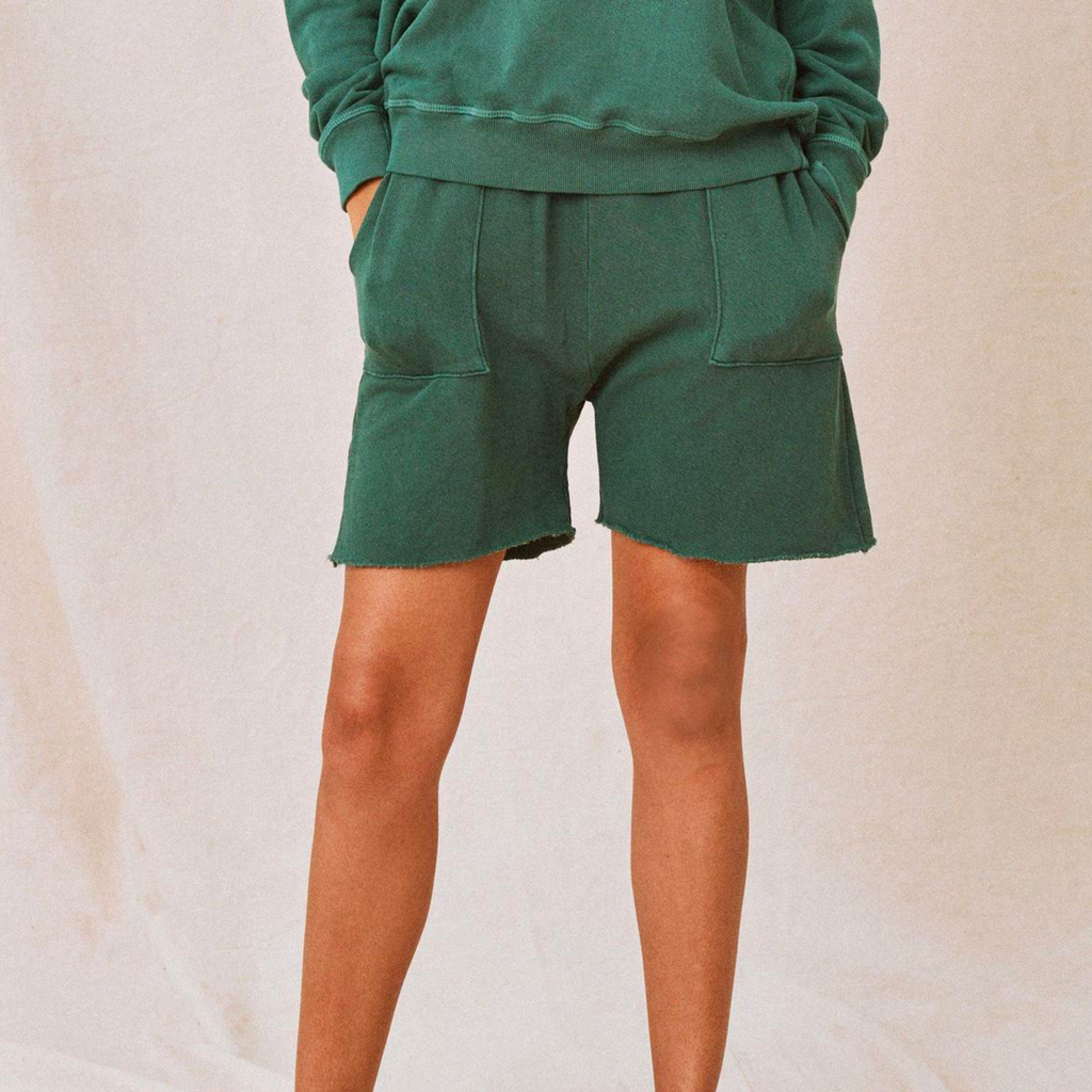The Great Patch Pocket Sweat Short in Palm Leaf Green
